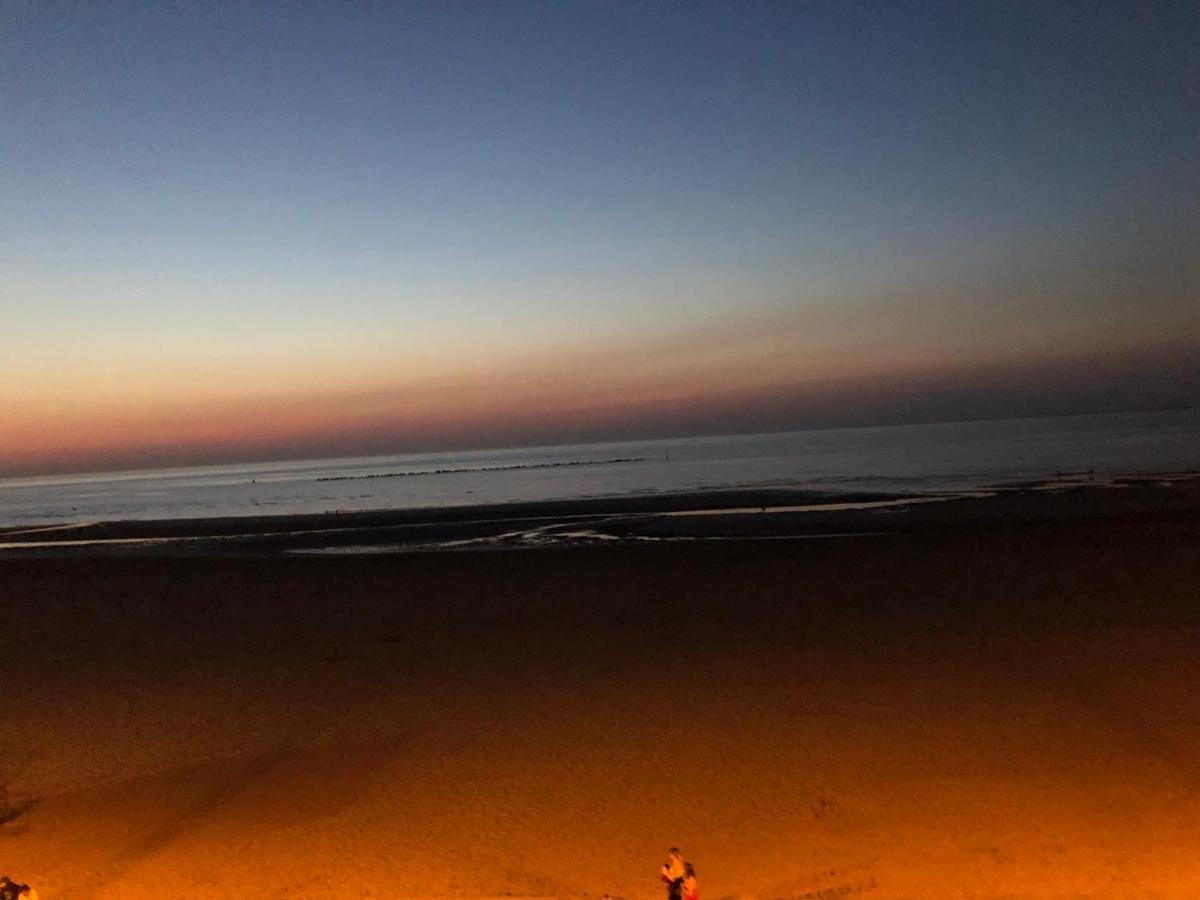 Appartement Sur La Plage De Malo Les Bains Vue Mer Dunkirk Dış mekan fotoğraf