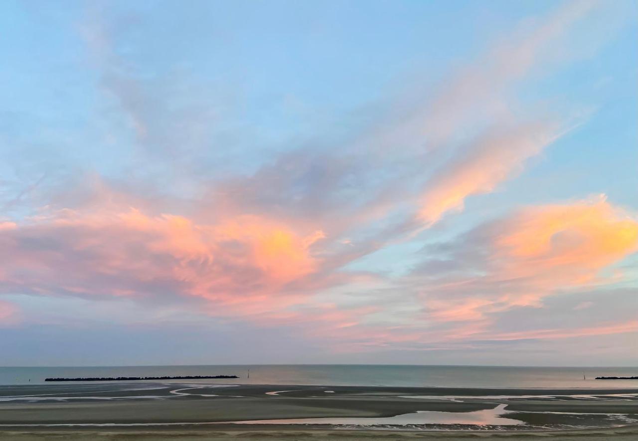 Appartement Sur La Plage De Malo Les Bains Vue Mer Dunkirk Dış mekan fotoğraf