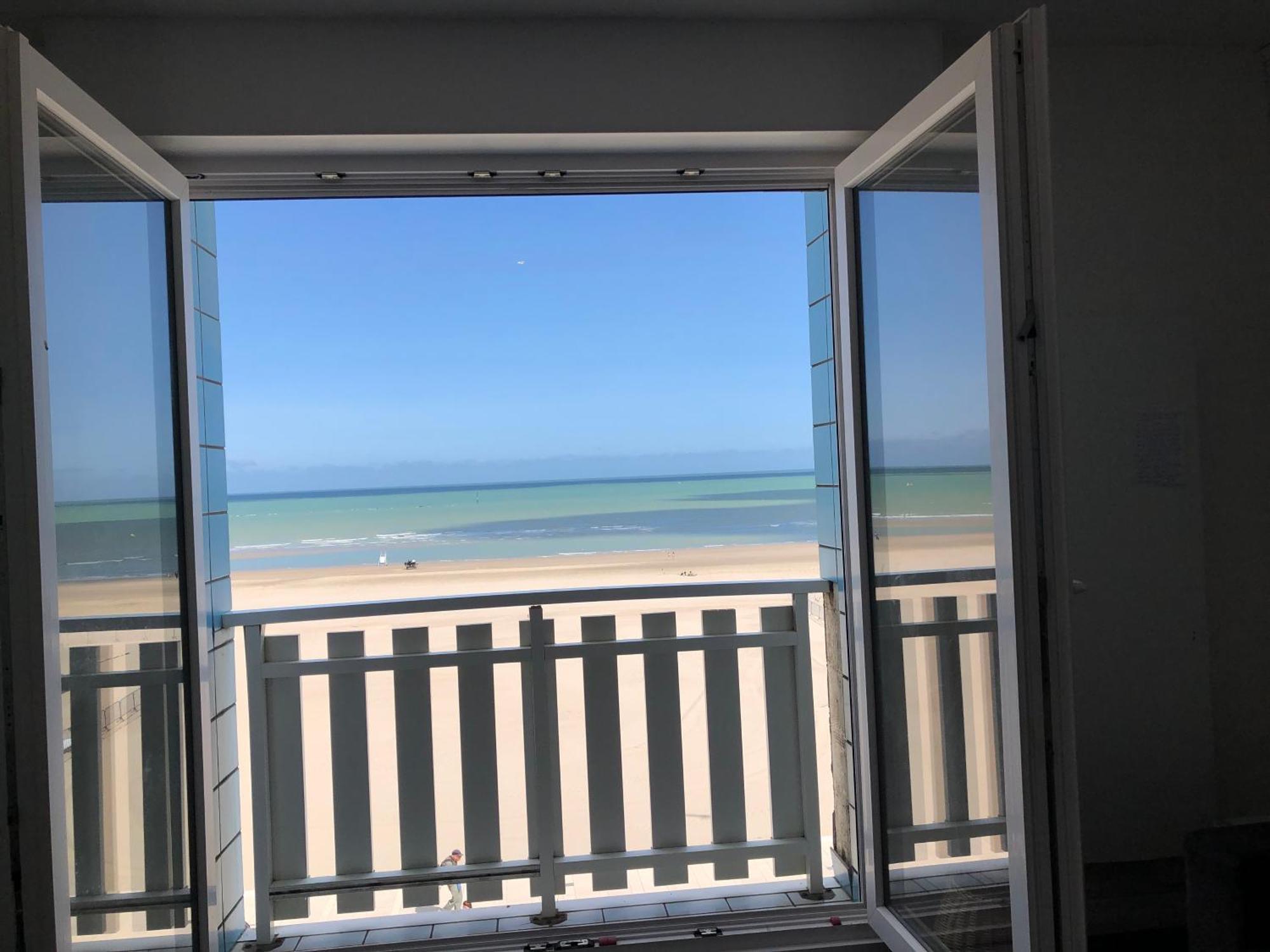 Appartement Sur La Plage De Malo Les Bains Vue Mer Dunkirk Dış mekan fotoğraf